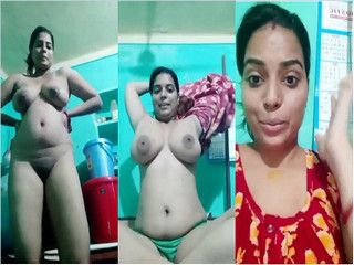 Desi Bhabhi Shows Her Nude Body