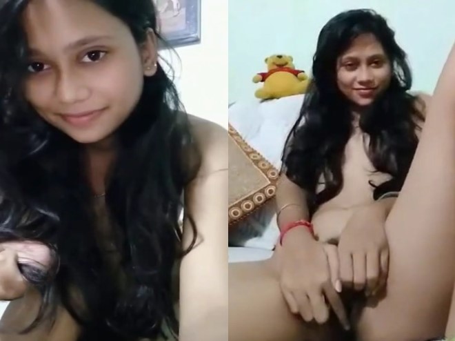 Teen Girl Showing Boobs Pussy and Big Ass